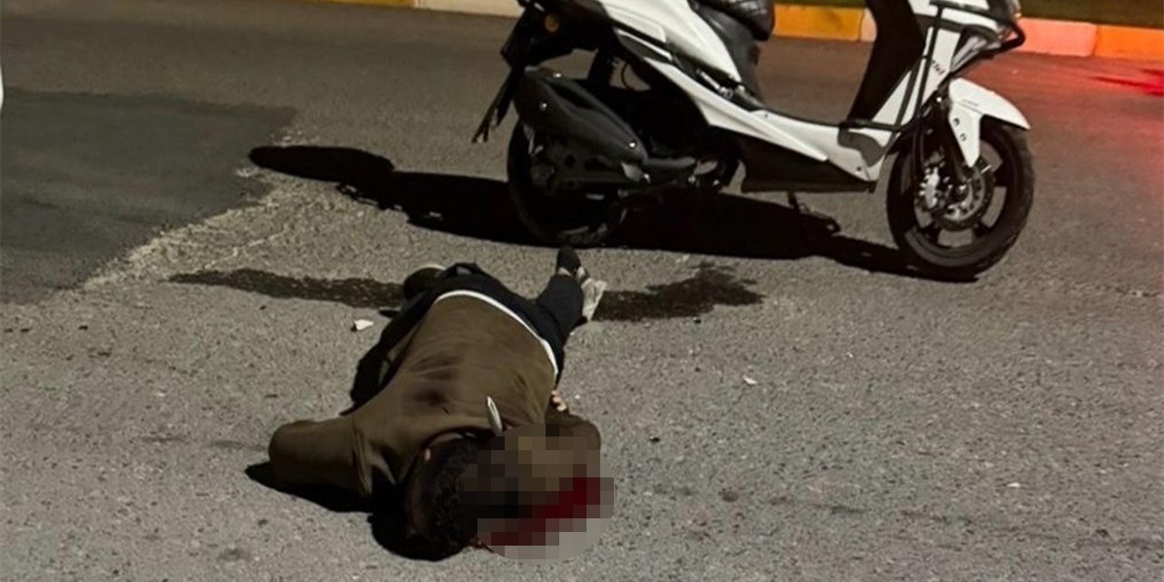 Sırtından bıçaklandı, hastaneye yetişemeden yolda can verdi