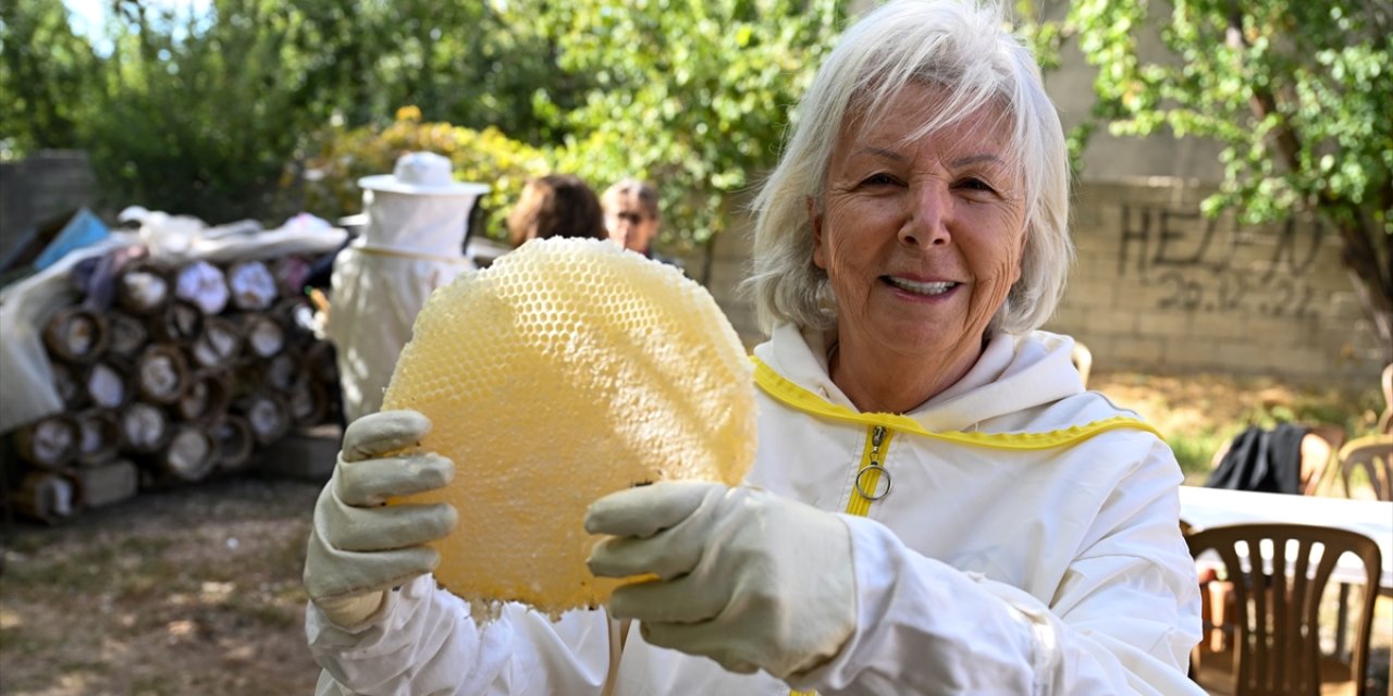 Bu kara karakovan turizmi! Hasadı turistler yaptı
