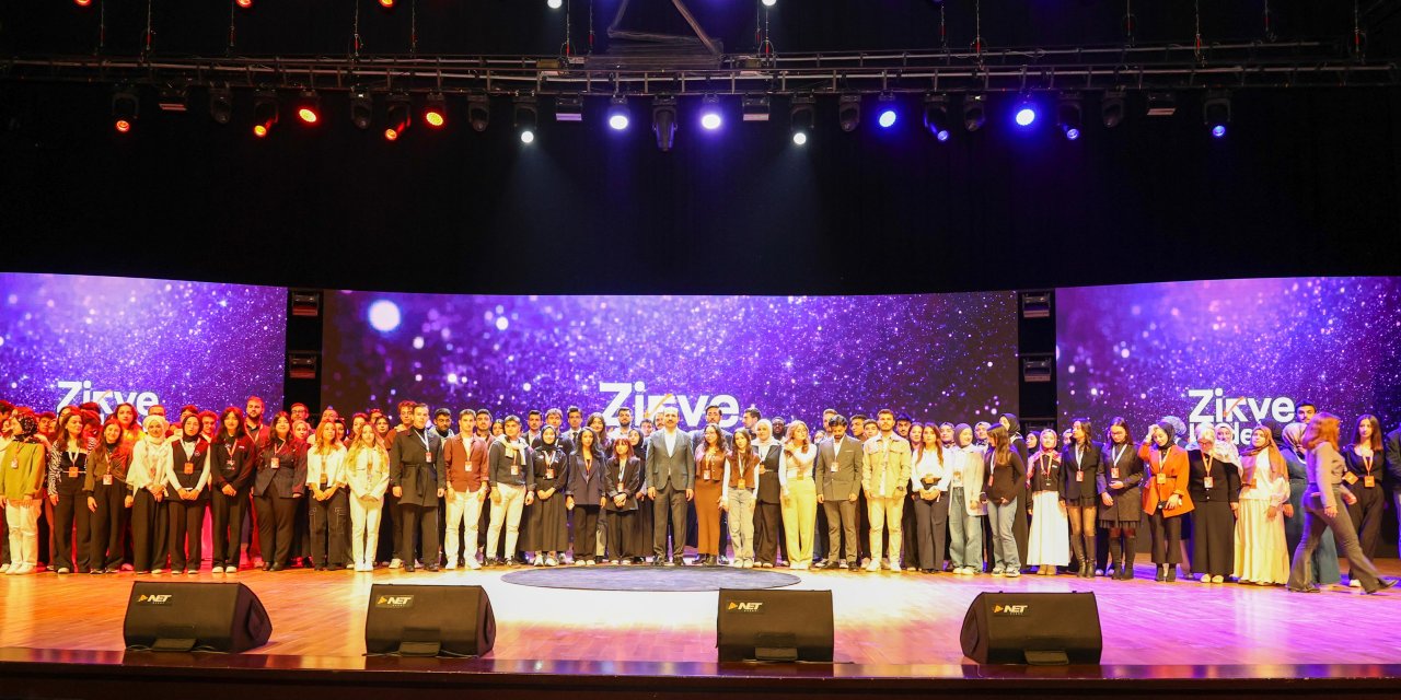 Konya KADEME ile gençlerin kariyer hayallerini destekledi