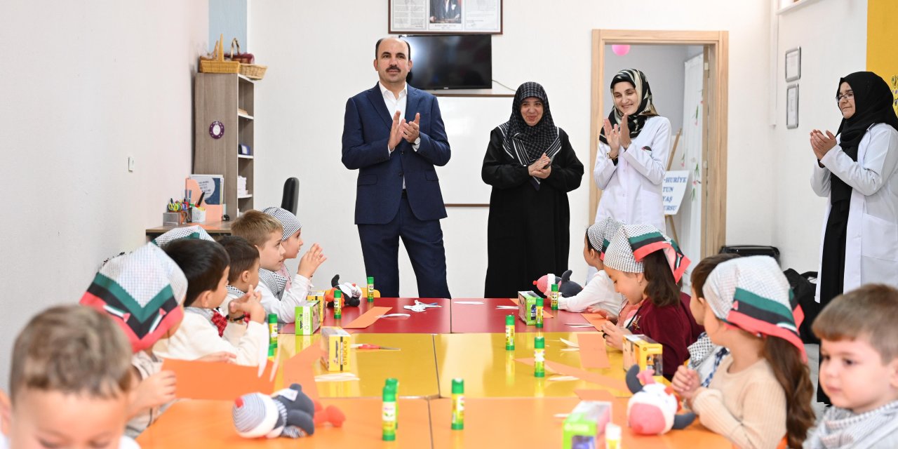 Başkan Altay, Konya’da Filistin duyarlılığıyla dikkat çeken okulda