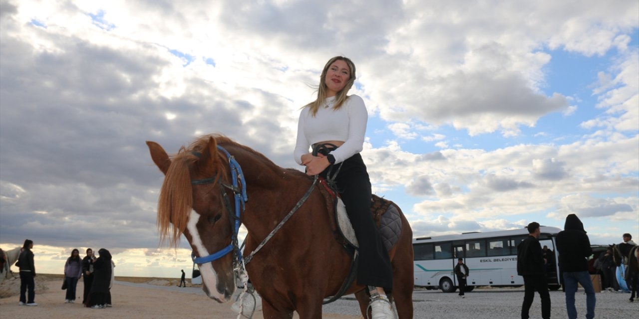 Tuz Gölü’nde, at ve ATV üstünde doğa keyfi