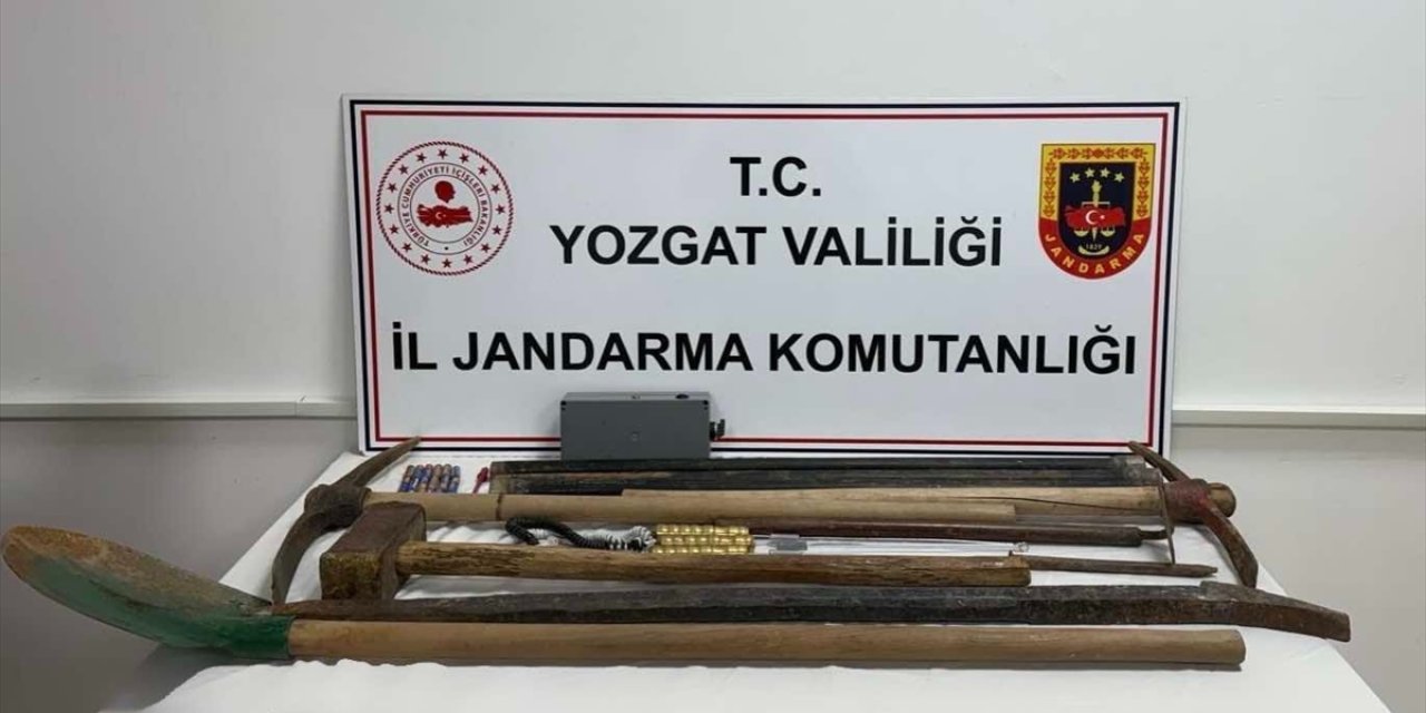 Kaçak kazı jandarma karakolunda son buldu