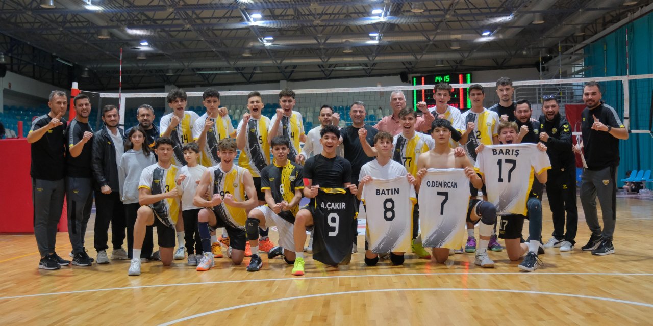 Konya Büyükşehir Belediyespor, parkede rakibine nefes aldırtmadı