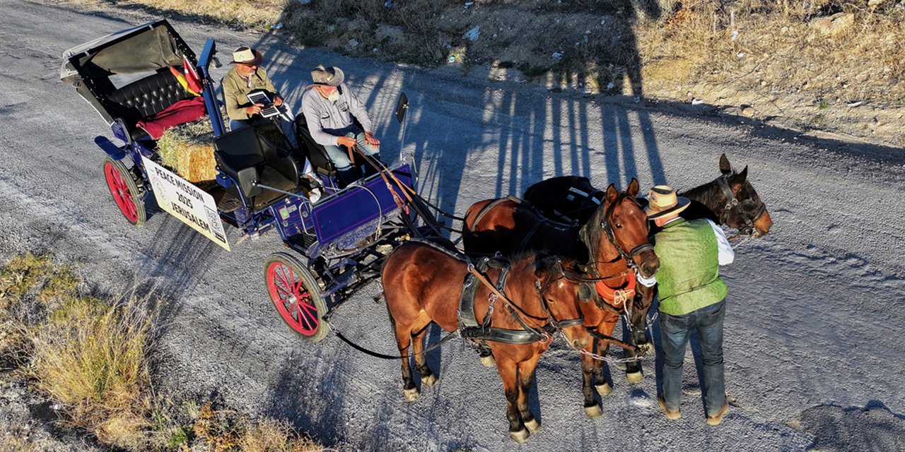 Barış faytonu Konya’da! Almanya’dan Kudüs’e uzanan yolculuk