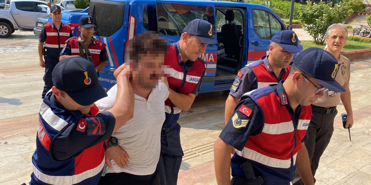 Eşinin boğazını keserek öldüren cani kocanın tahliye kararı itirazla bozuldu