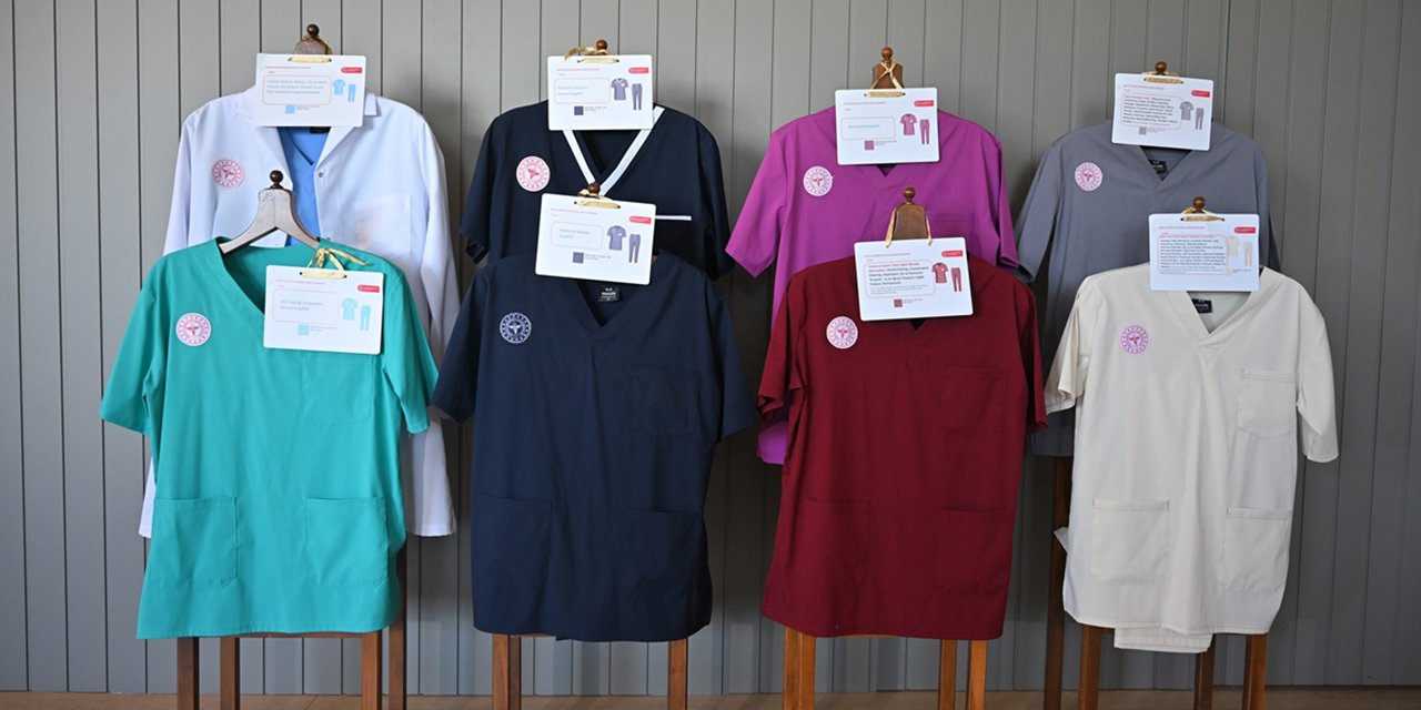 Sağlıkçılar için yeni düzenleme! Hemşireler artık bu renk giyinecek