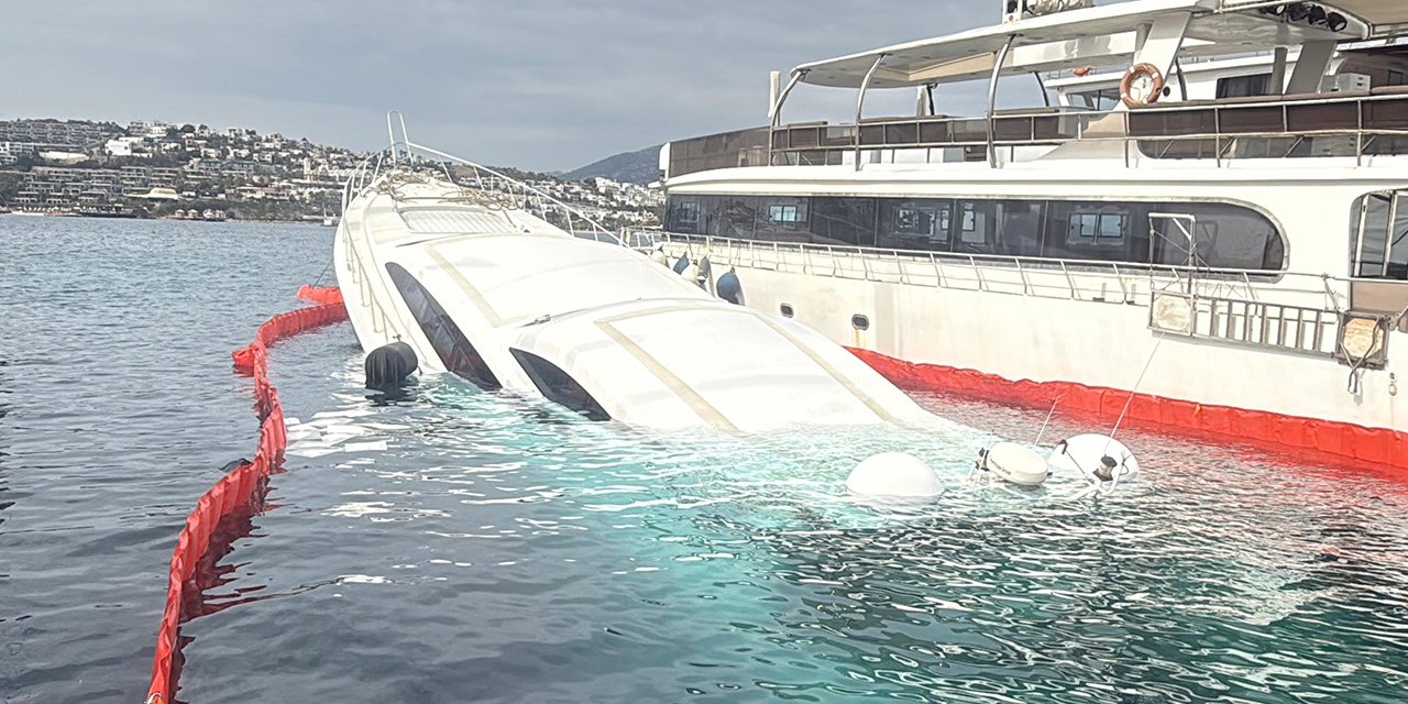 Lüks yat sulara gömüldü! Değeri 40 milyon TL