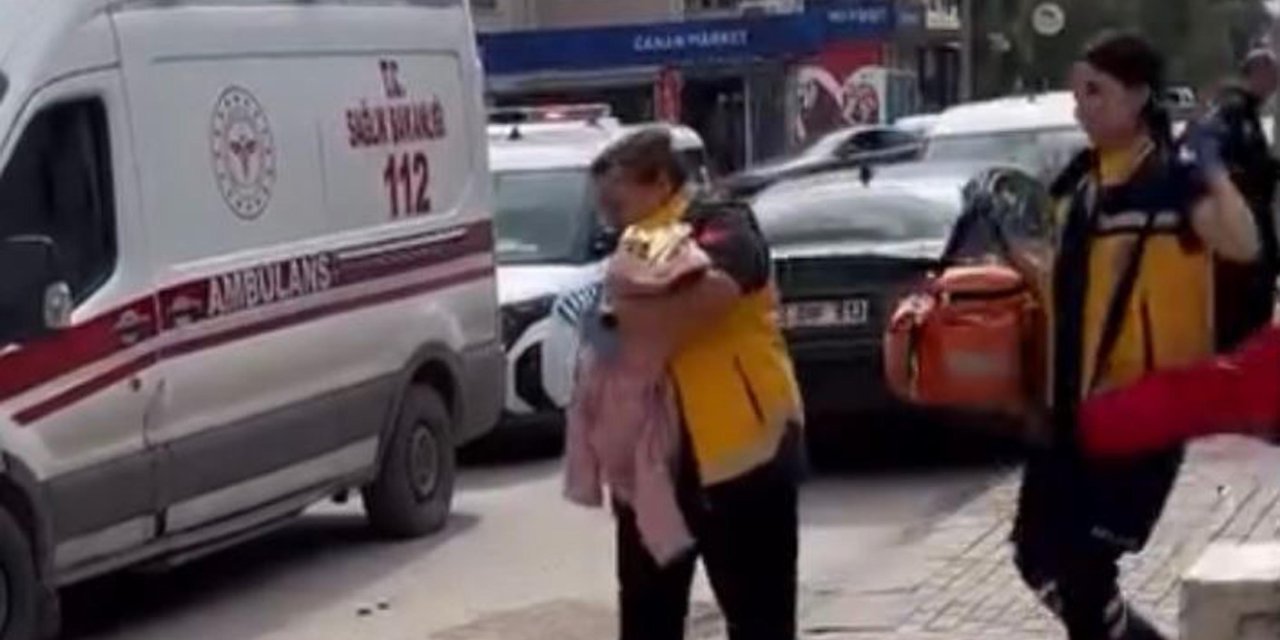 Yeni doğmuş bebek cami avlusunda ölüme terk edildi