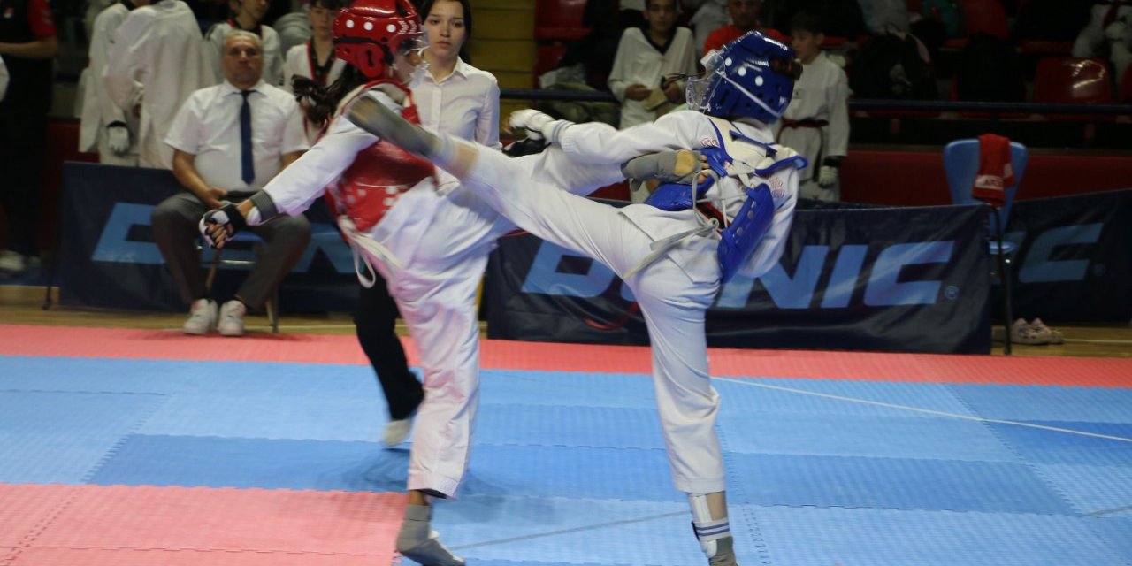 Konya rüzgarı Kütahya’da esti