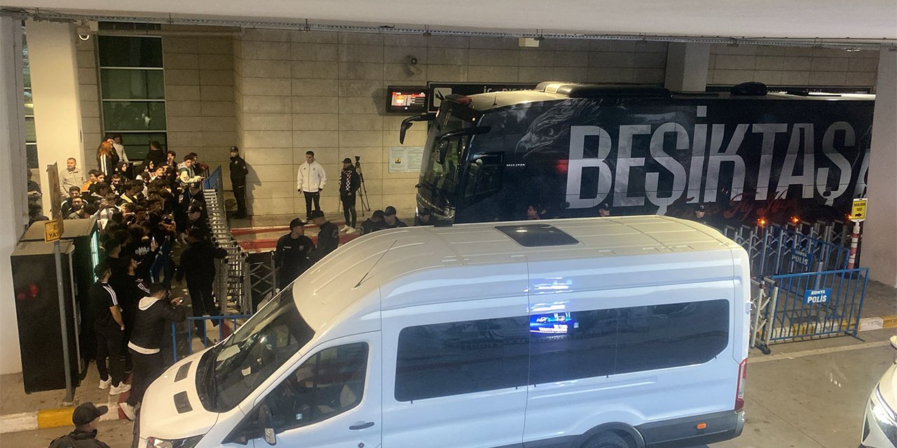 Beşiktaş kafilesi Konya’da coşkuyla karşılandı