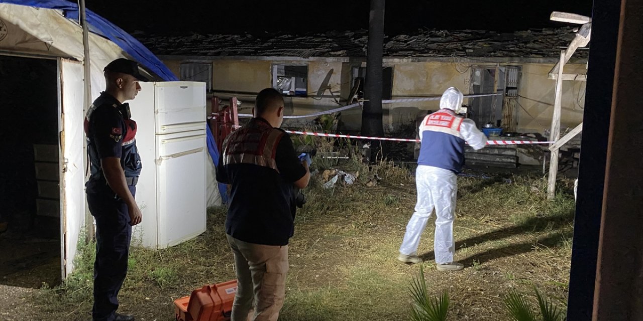 İş yerini basıp annesini yaraladı, iş arkadaşını öldürdü