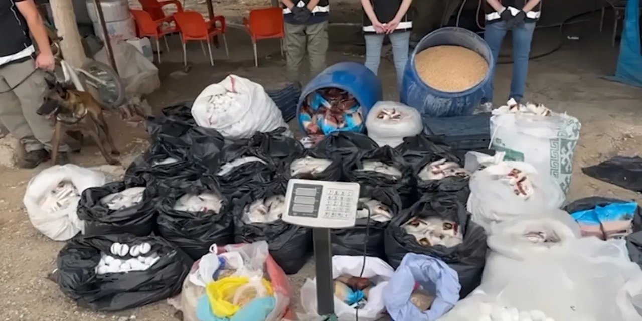 Konya'da zehir tacirlerine büyük darbe! 17 kişi tutuklandı
