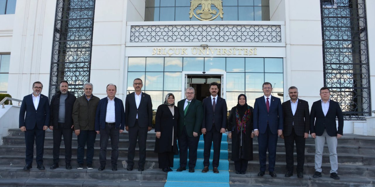 Konya’da milletvekillerinden sürpriz