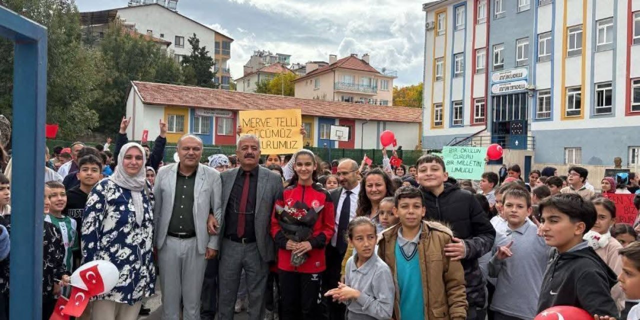 Konya’nın gururu Milli Takım Formasıyla Atina’ya uğurlandı