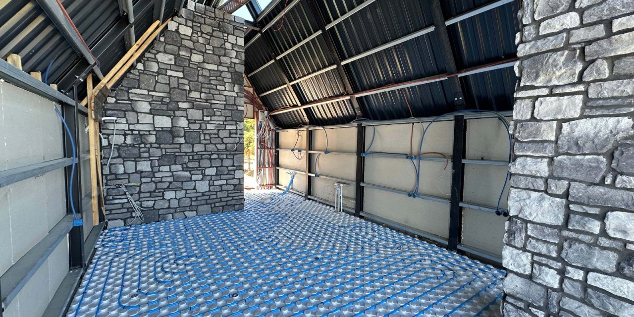 Konya’nın göl manzaralı bungalovları çevre dostu enerjiyle ısınacak