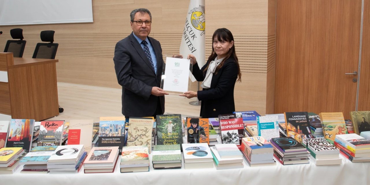 Japonya’dan Konya’ya 179 kitaplık diplomasi ve dostluk mesajı