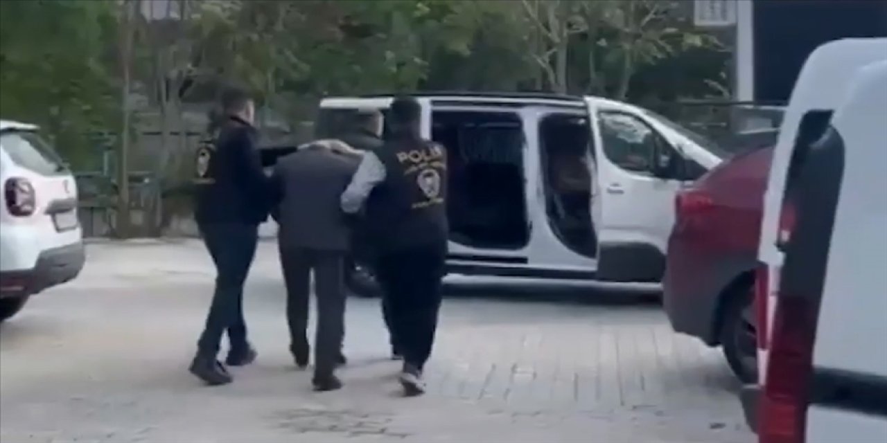 Bakan Yerlikaya: Kadın sürücüye saldıran trafik zorbası yakalandı