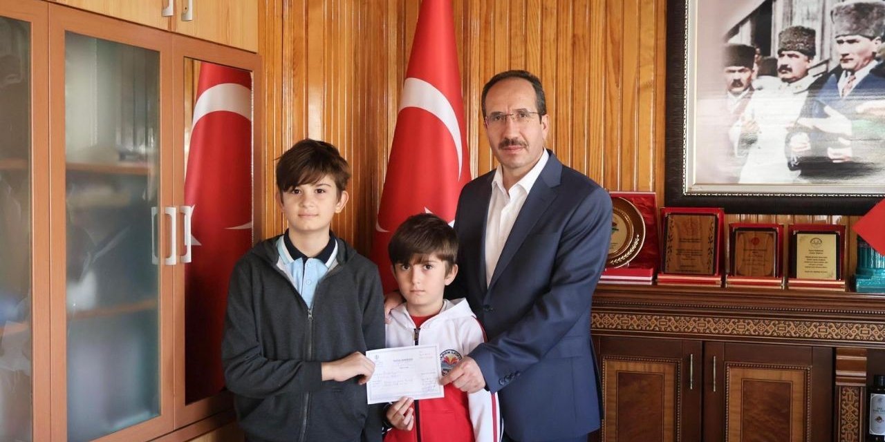 Konyalı kardeşlerin kendileri küçük, iyilikleri büyük