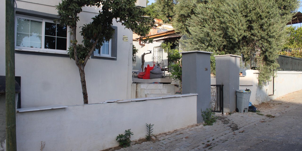 Balkondan düştü sandılar, gerçek başka çıktı