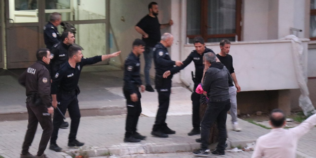 Denetimli serbestlikten çıkan adam, evini dehşet yuvasına çevirdi