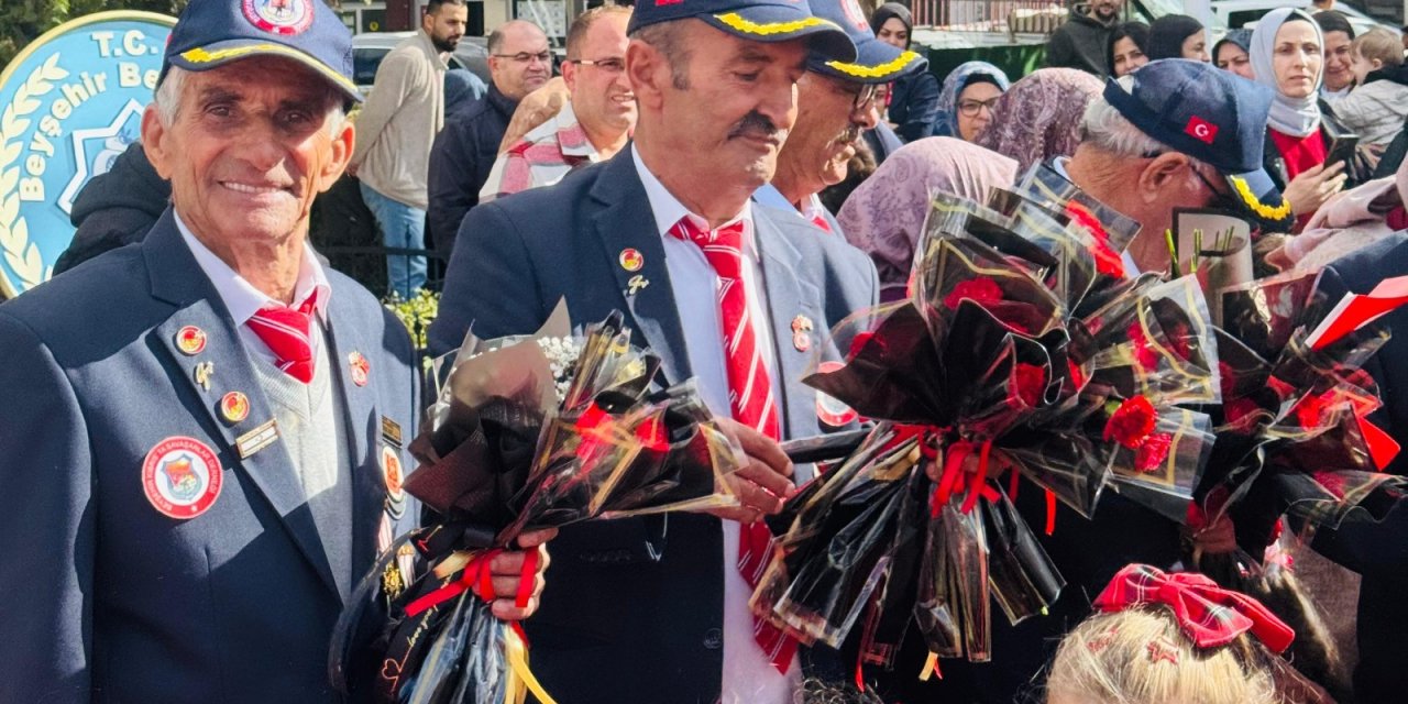 Konya Beyşehir’de duygulandıran 29 Ekim kutlaması