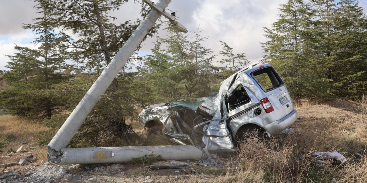 16 yaşındaki çırak, sanayiye getirilen otomobil ile kaza yaptı