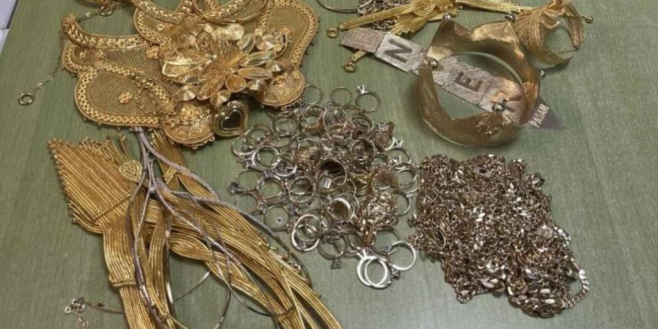 Yoğurt kovasından çıkanlar, hazine sandığını aratmadı