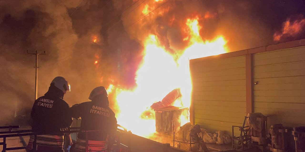 OSB’de büyük yangın! Fabrika alevler içinde kaldı