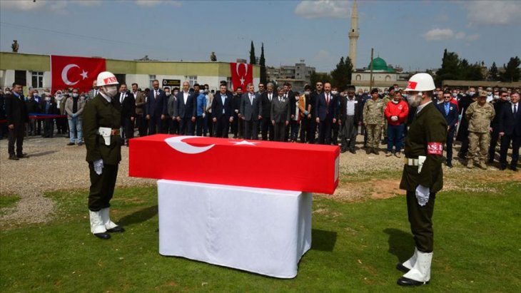 Şehitlerimiz son yolculuklarına uğurlandı