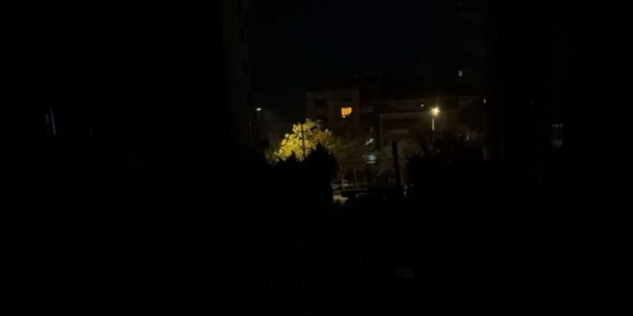 Konya’nın merkezi karanlığa gömüldü