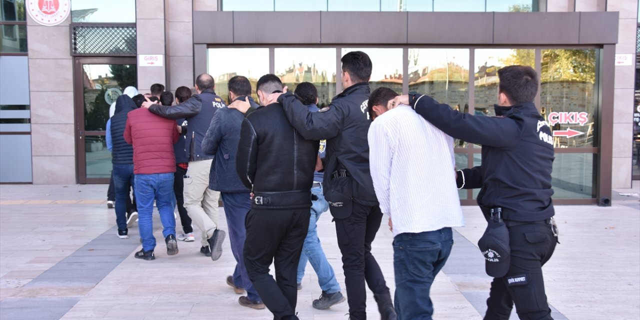 Üniversite öğrencisinden 100 milyonluk vurgun! Konya da listede