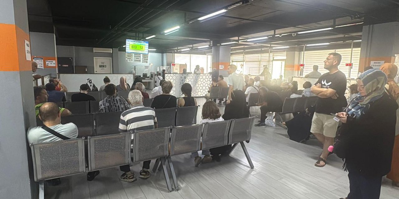 Bugün kuyruğa girmeyen yarın 7 bin lira ödeyecek