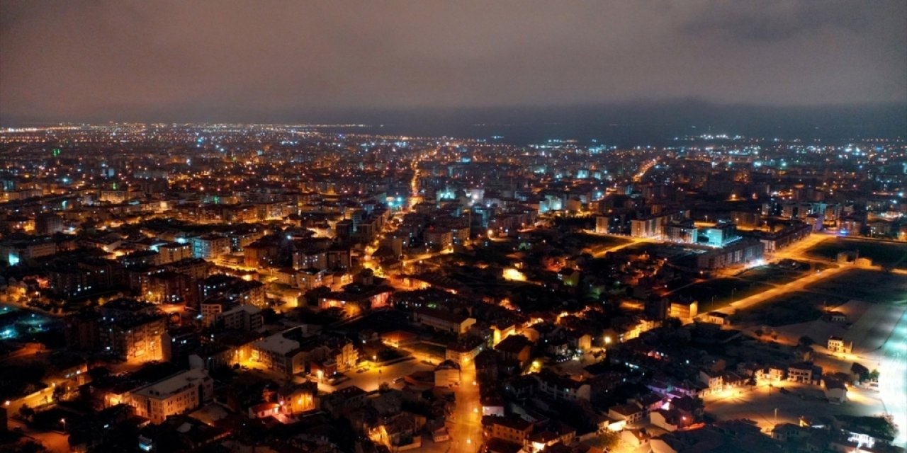 Konya’da gece kış, gündüz bahar