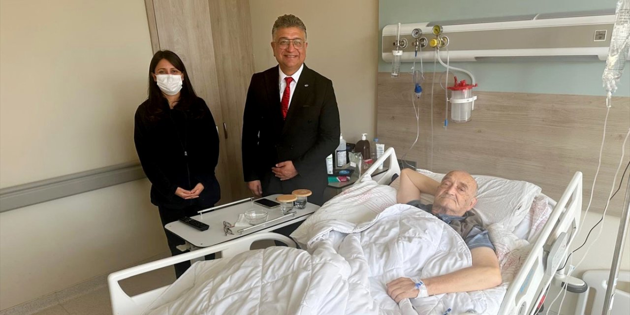 Dünyaca ünlü Çini Ustası Hamza Üstünkaya hayatını kaybetti