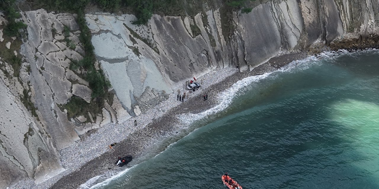Kayıp imamın cesedi uçurumda bulundu
