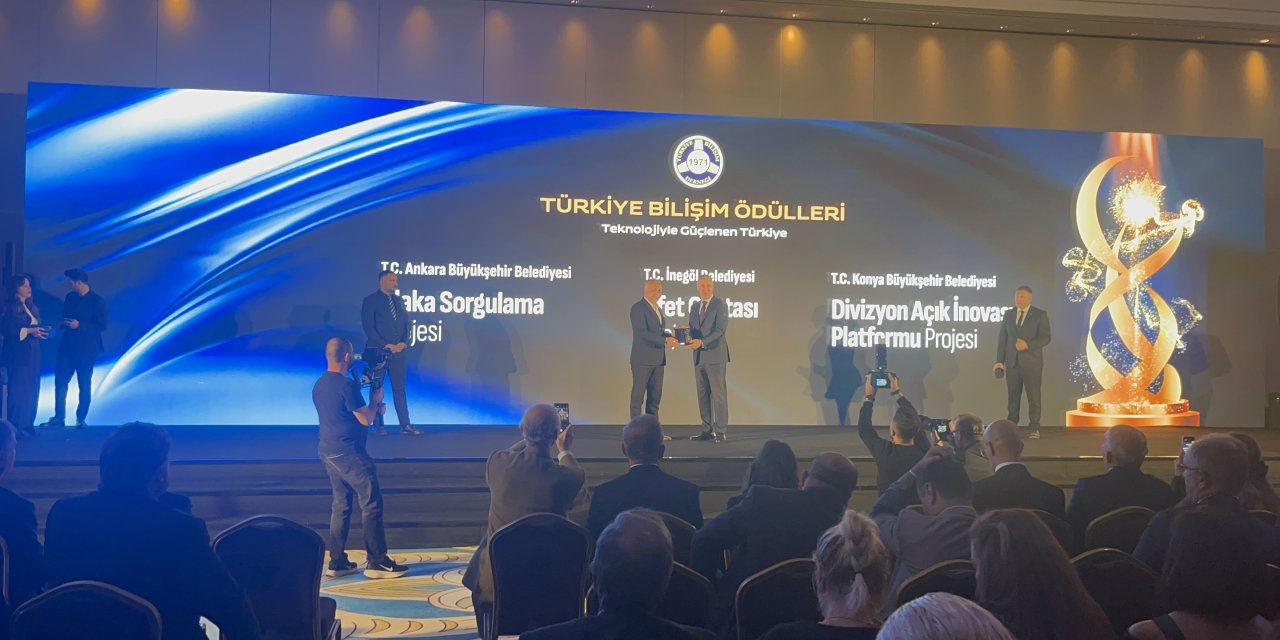 Konya, Türkiye Bilişim Ödülleri’nde zirvede
