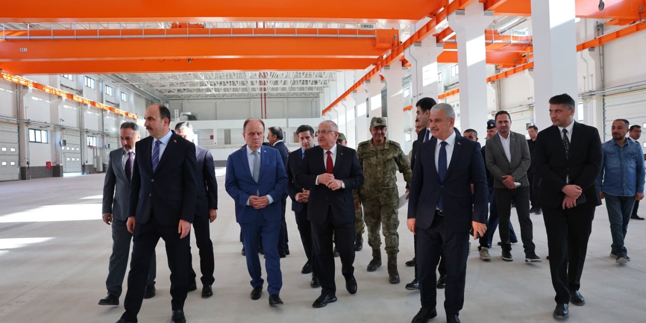 Milli Savunma Bakanı Yaşar Güler Konya’da yeni fabrikayı inceledi