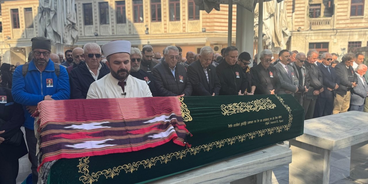 Hocaların hocası Süheyla Altmışdört son yolculuğuna uğurlandı