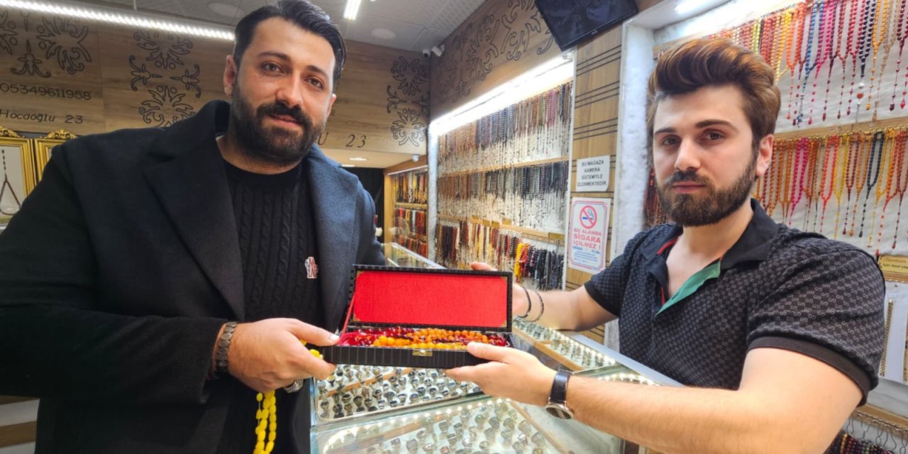 Bir araba parasını tespihe verdi