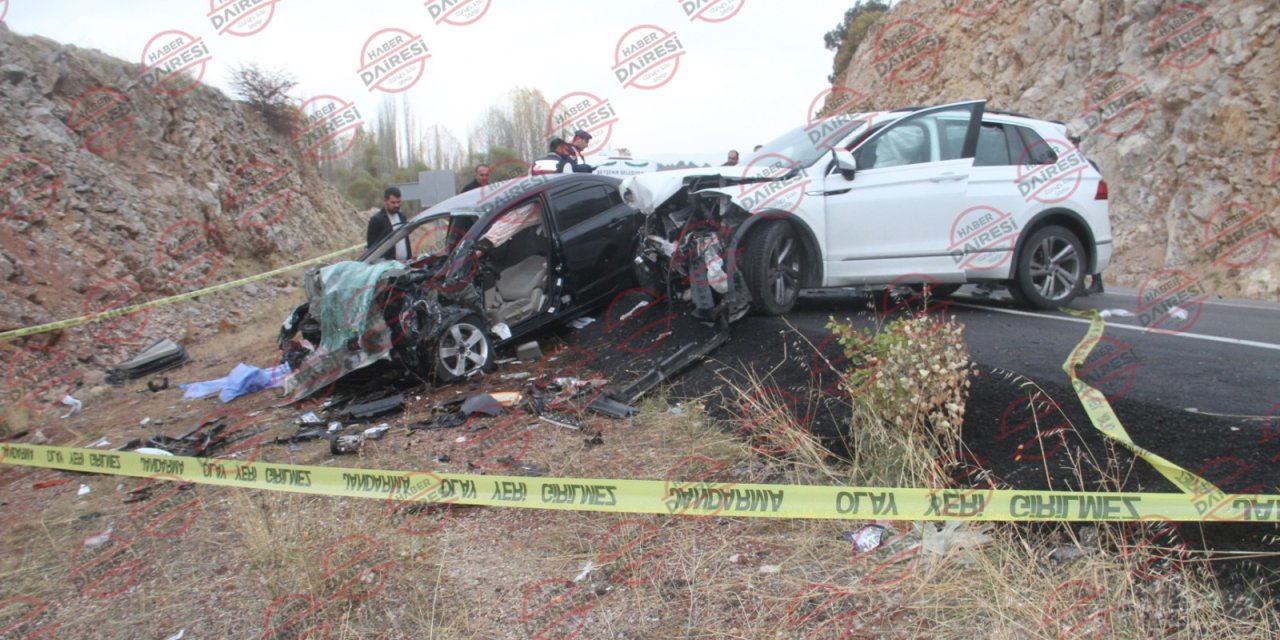 Konya’da iki otomobil çarpıştı! 1 ölü, 3 yaralı var