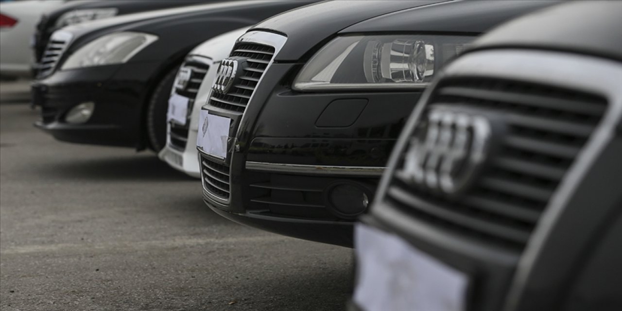 Gümrüklerde 1,7 milyar lira değerindeki 434 araç için kaçakçılık işlemi başlatıldı