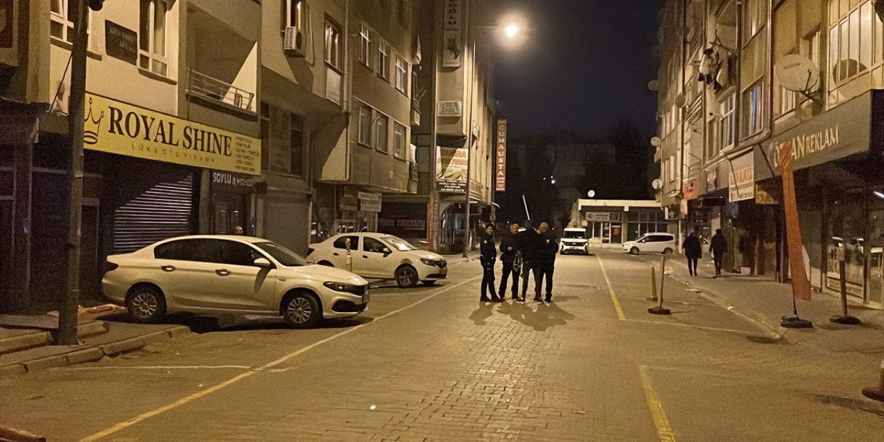 Sokak ortasında tüfekli kavga! 1 kişi öldü