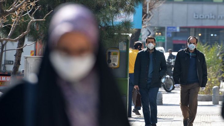 İran'da koronavirüs kaynaklı can kaybı 2 bin 378'e yükseldi