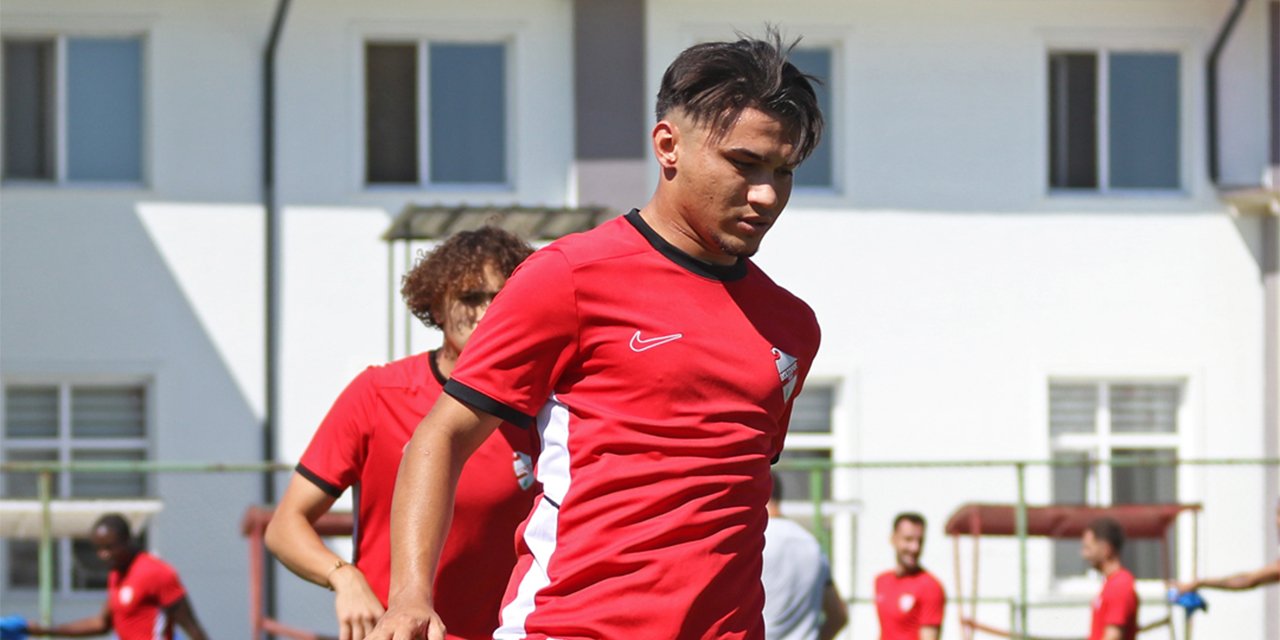 Konyaspor’un kiralık gönderdiği Abdurrahman’a bahis cezası