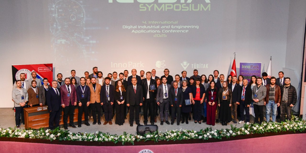 Türkiye’nin dijital endüstri temalı ilk konferansı Konya’da yapıldı