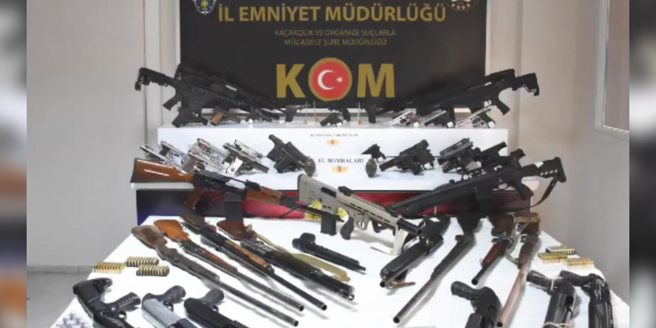 Konya’nın da aralarında olduğu 35 ilde silah kaçakçılığı operasyonu