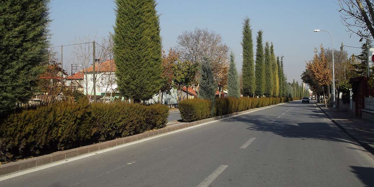 Sürücüler dikkat! Konyalıların sık kullandığı cadde trafiğe kapatıldı