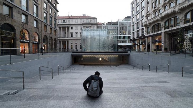 İtalya'da Kovid-19'dan ölenlerin sayısı 24 saatte 969 kişi arttı