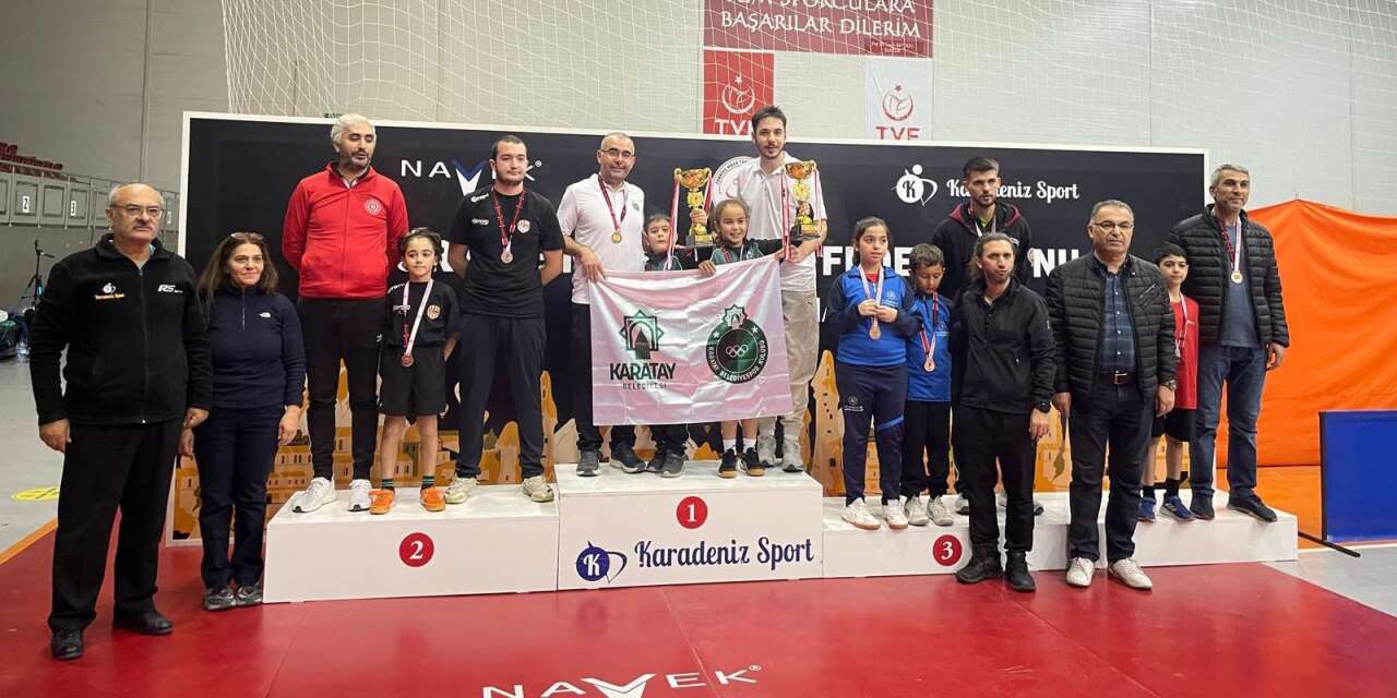 Konya Karatay ekibinden çifte gurur