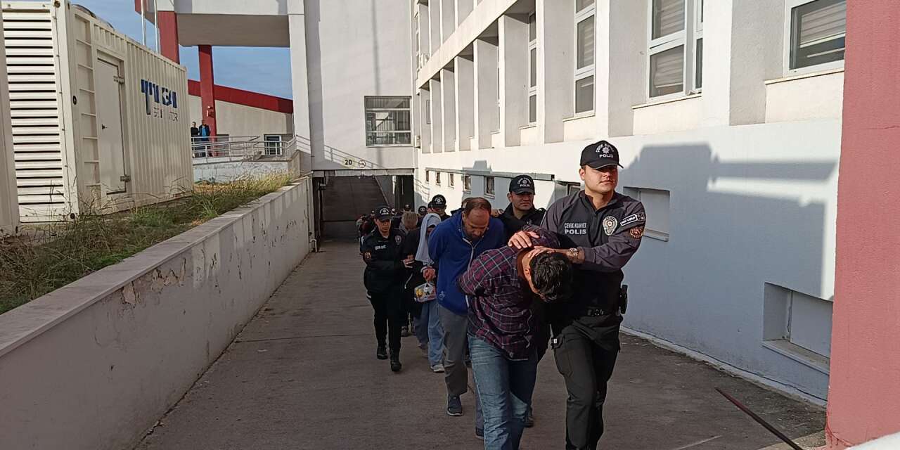 Tapu oyunu çöktü! Helallik isteyen dolandırıcılar yakalandı